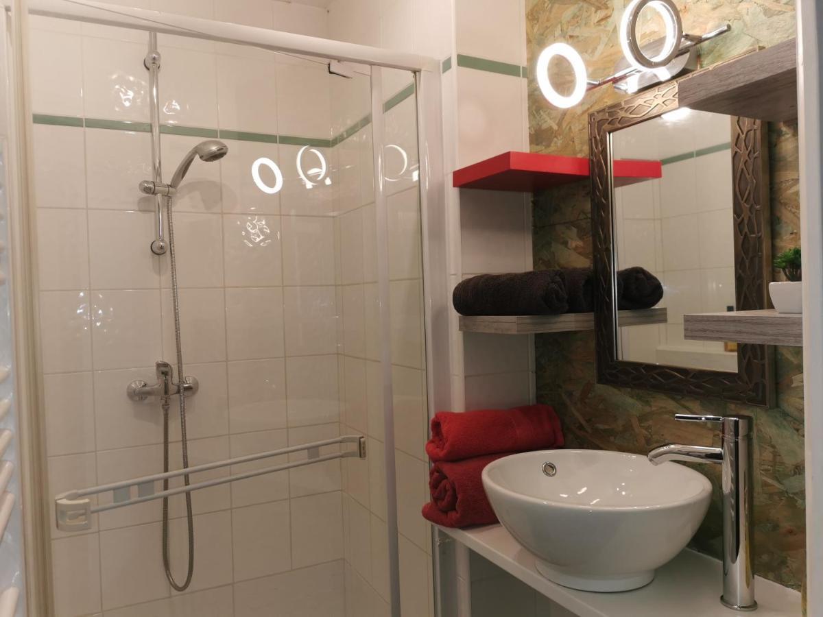 Ty Clement Apartamento Dinan Exterior foto